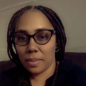 Meet your Posher, Shurlana